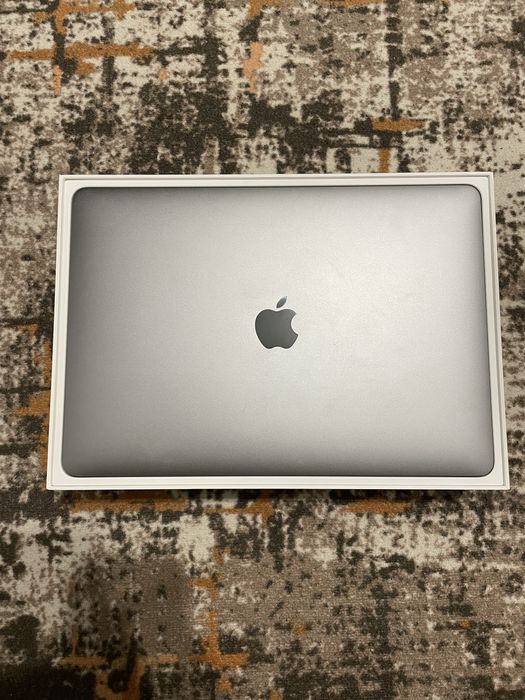 MacBook Pro-13 inch