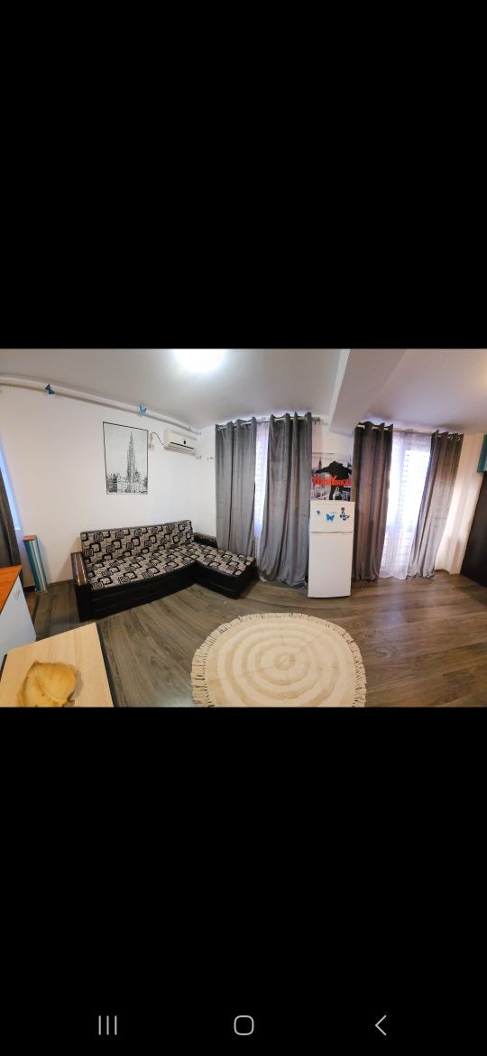 Particular închiriez garsoniera
