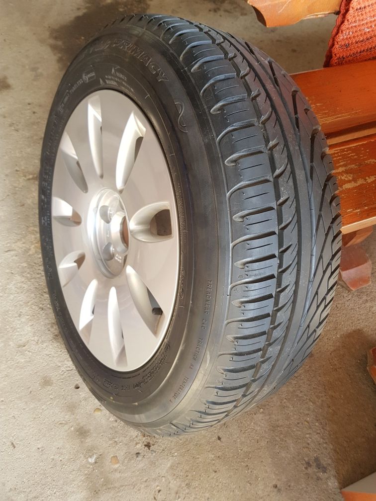 Jantă R16 Audi cu anvelopă Michelin 205/60