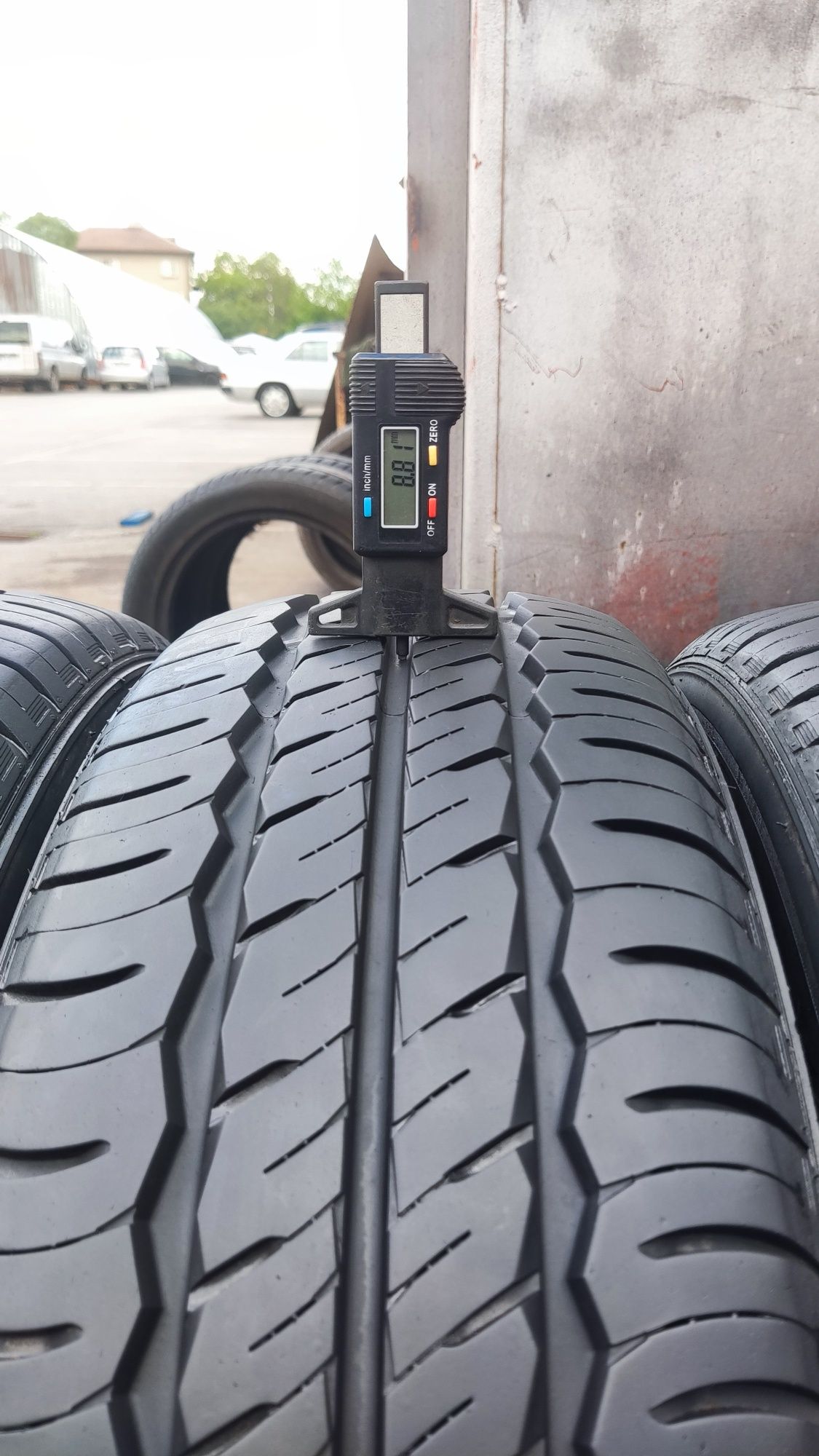 4бр. летни бусови гуми 205/65/16C Laufenn X Fit Van
dot23
8.8mm
Много