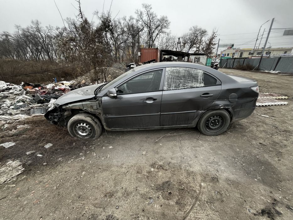 Haima 3 или Мазда 3 2013 г