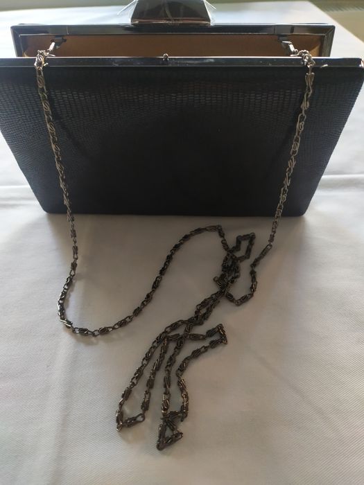 Малки чанти, естествена кожа