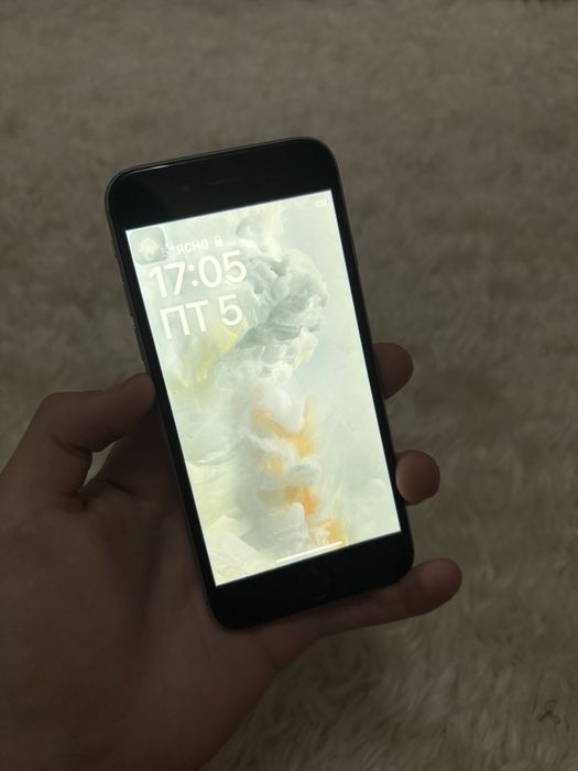 Срочно Продам айфон 6s