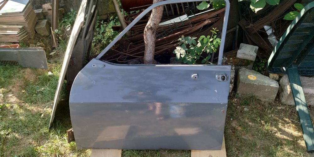 Piese Dacia 1300, electromotor,carburator,volant,ambreaj,etc