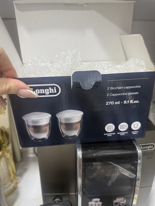 Sotiladi ko’femashinka Delonghi Dinamica plus, xolati deyarli yangi