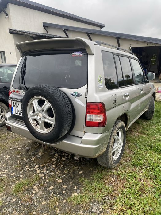 Mitsubishi Pajero Pinnin