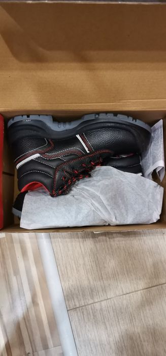 Обувки за зимата