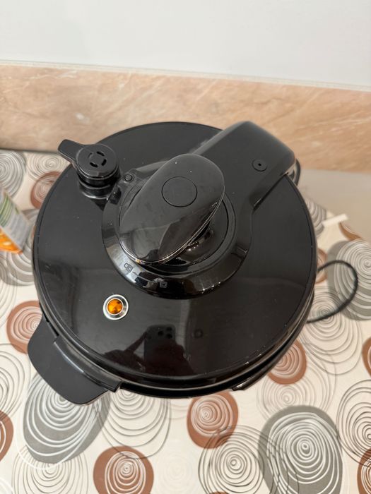 Milticooker под налягане TEFAL CY505E 25 програми