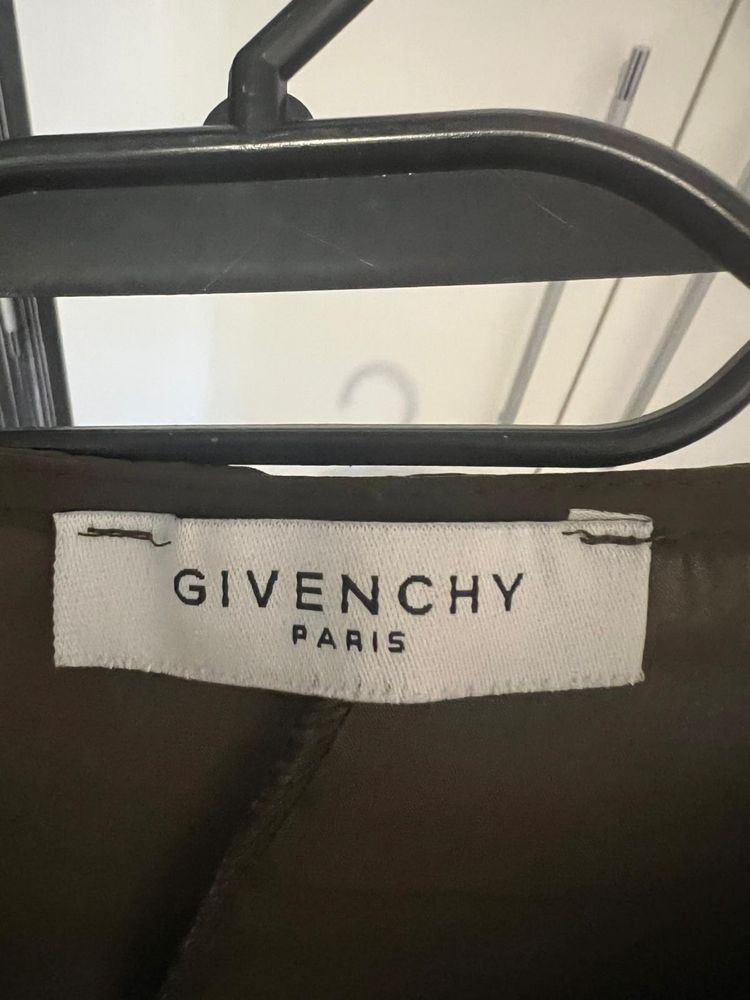 GIVENCHI оригинална дамска блуза size S