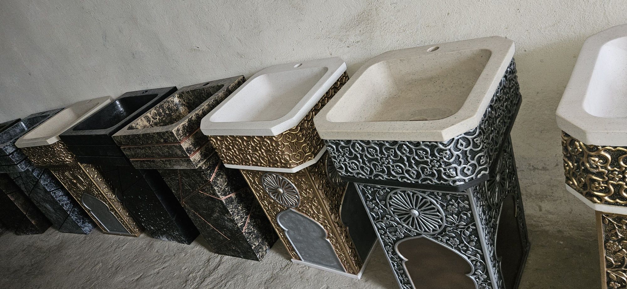Раковина из искусственного мрамора