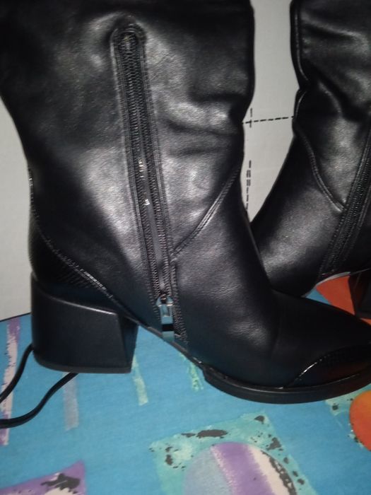 Продам сапожки. Зима. Одевались 1 раз.