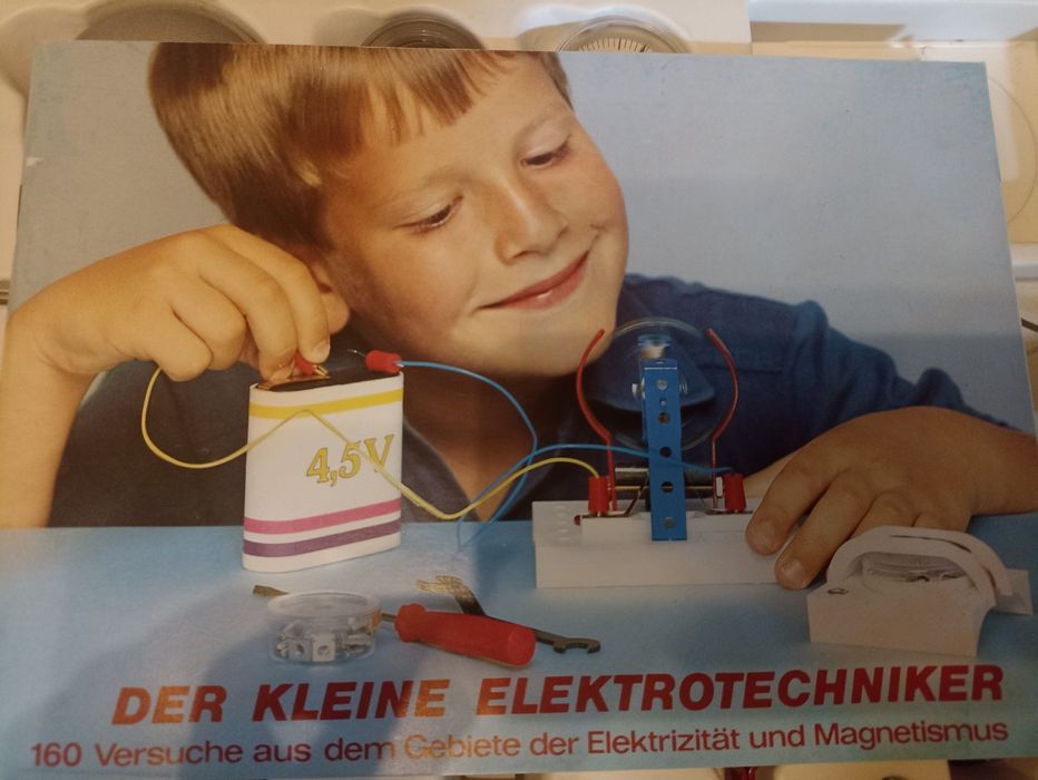 Vând joc experimente electricitate și magnetism