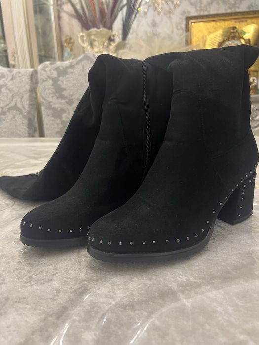 Замшевые сапоги ботфорты