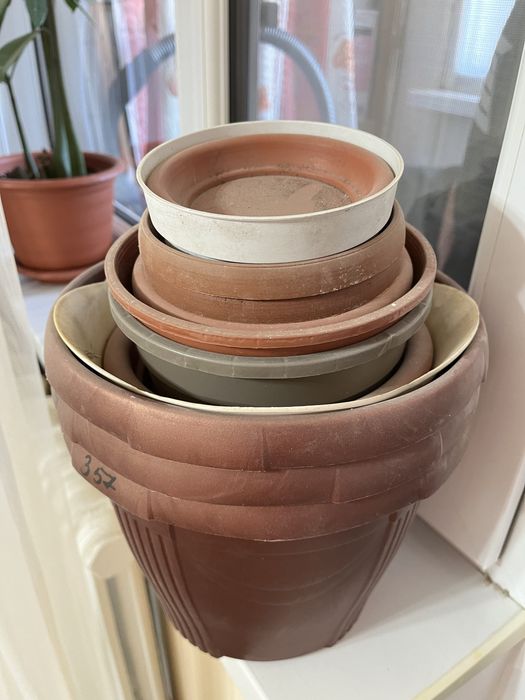 Горшок для цветов 10 шт 1000 тг