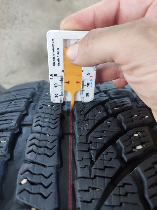 245 45 19 и 275 40 19 Зимни Nokian спорт пакет