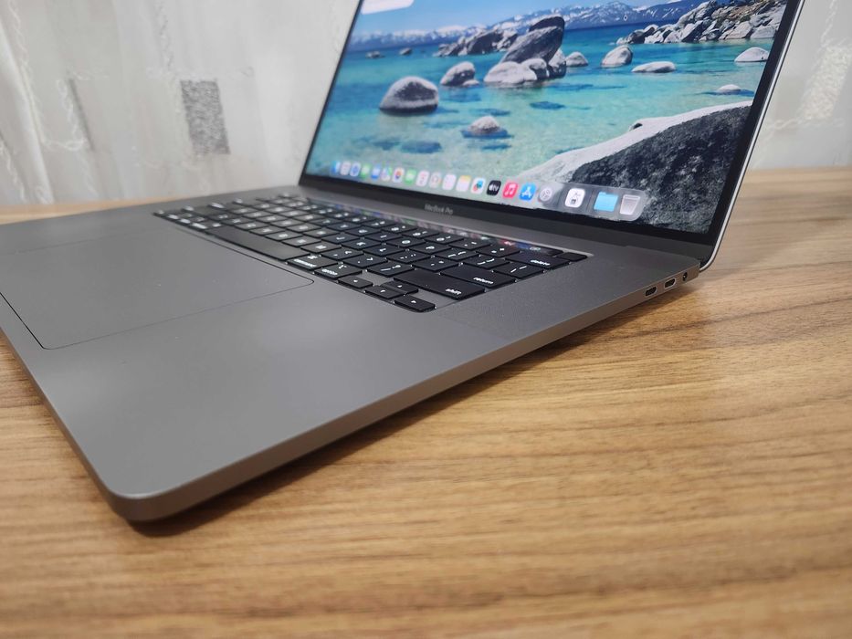 MacBook Pro 2019