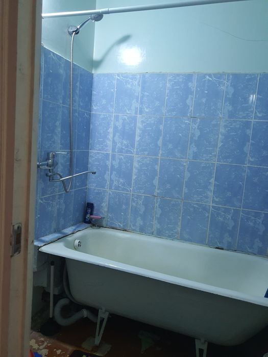 Продам квартиру Сергели 7 2 ком 3 этаж