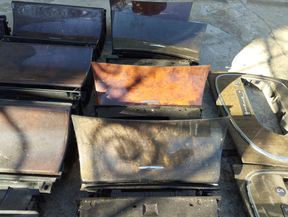 Пепелник, махагон, чейнджър, централна конзола Mercedes