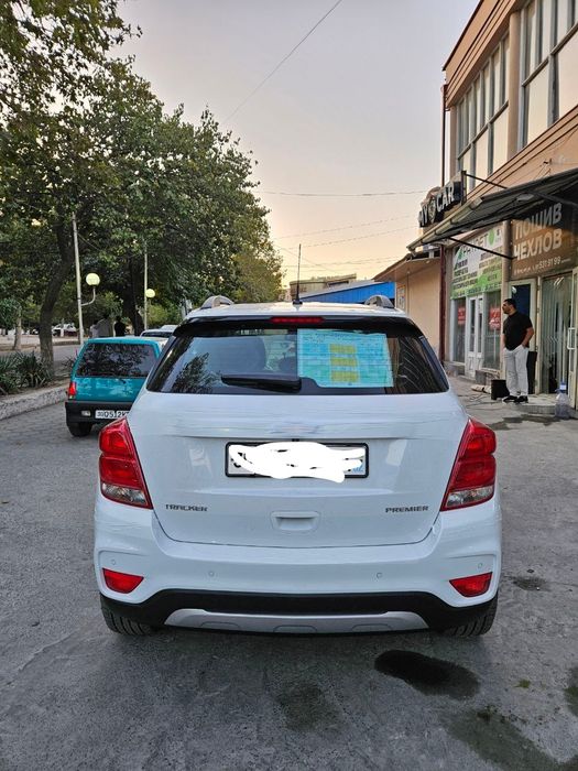 Ассалому алейкум продаю свою машину.