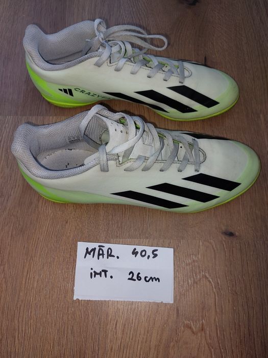Adidași fotbal marimea 40 2/3
