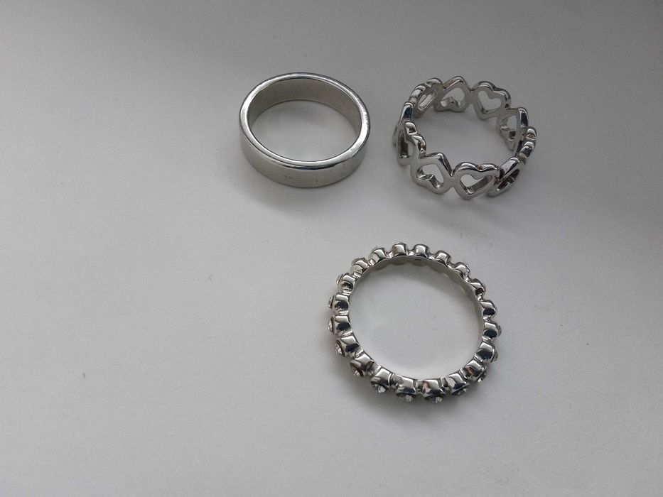 3 нови сребристи дамски пръстена