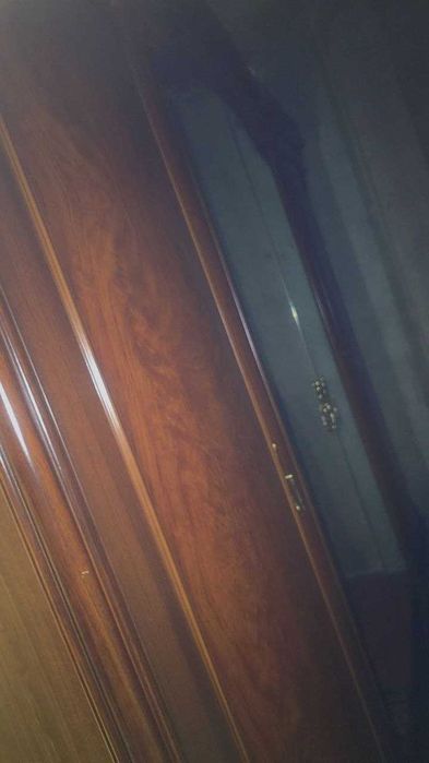 Продаю спальный гарнитур