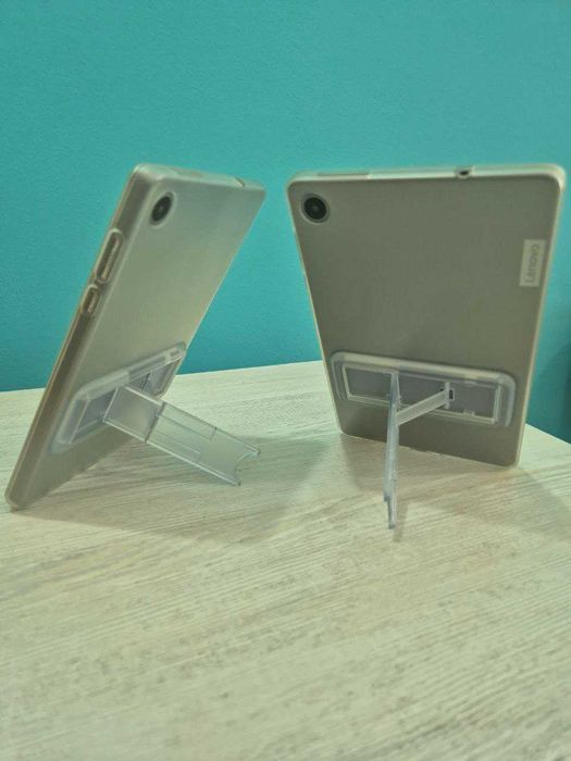 Продаётся/ Sotiladi LENOVO Tab M8 3/32 GB Wi-Fi 2024