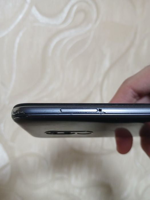 Pocophone F1 (Poco)