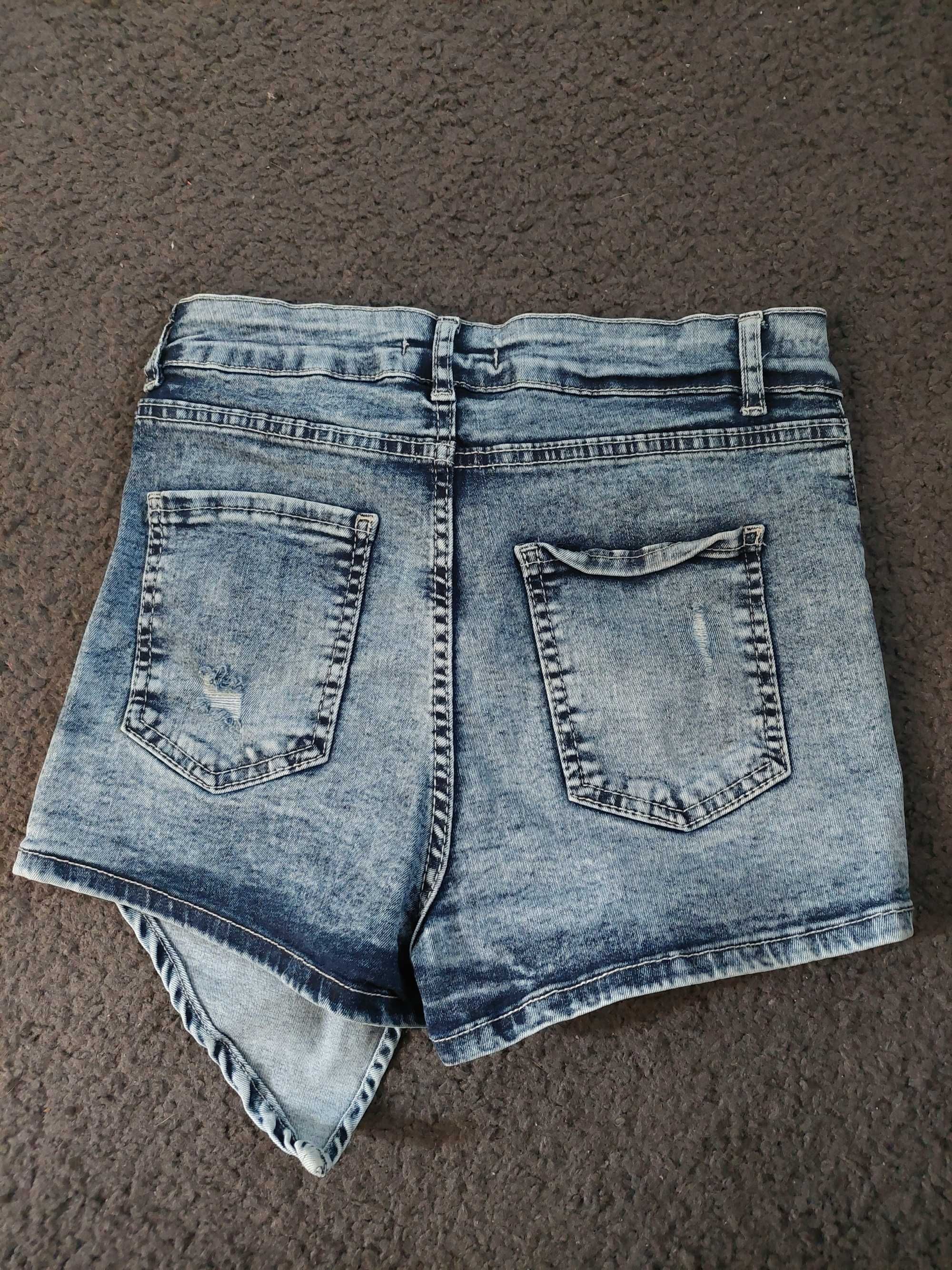 Pachet pantaloni scurți