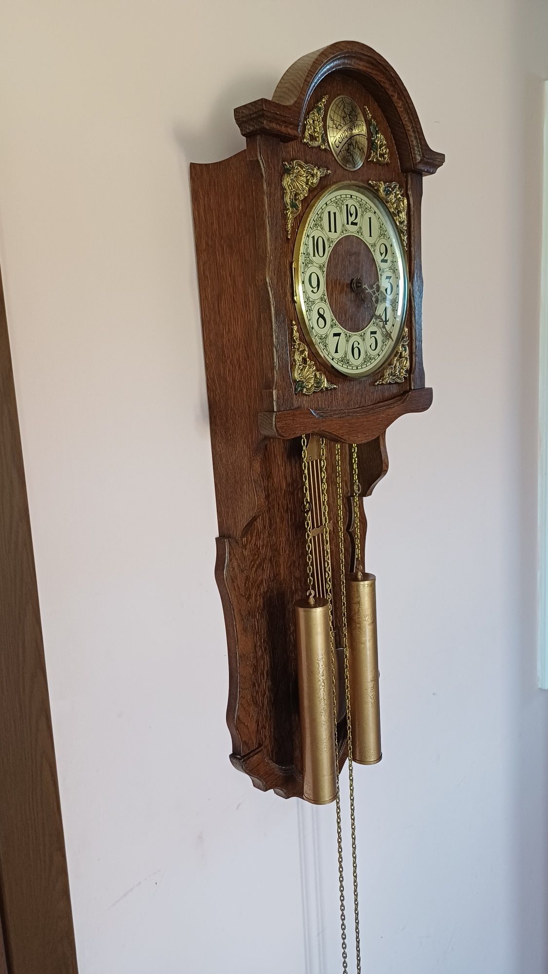 Ceas cu Pendul ..Tempus Fugit.
