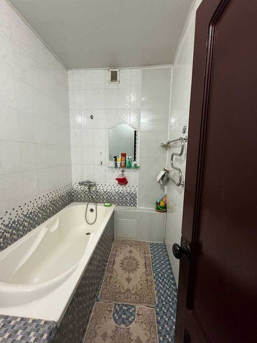 Дархан ул. Асака

3/7/9
Площадь: 75 м²