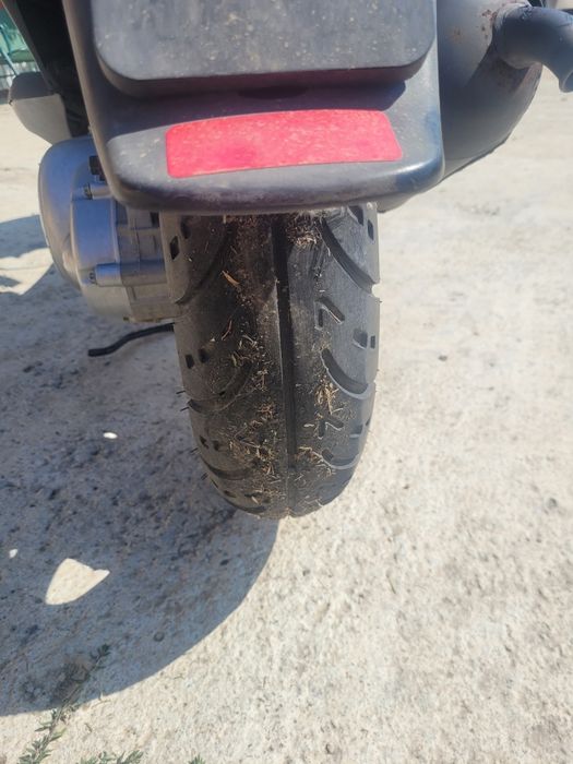 Vand scuter piaggio fly 50 2t