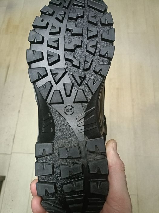 Bocanci tactici mărimea 44