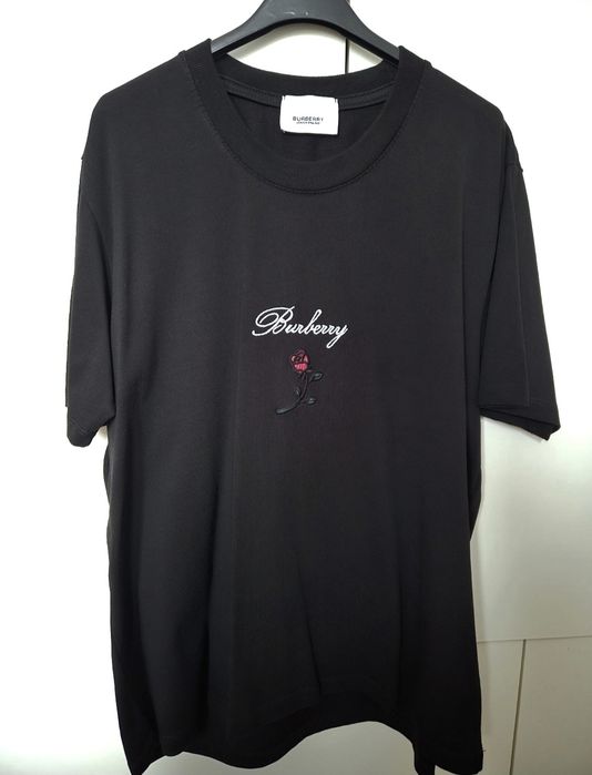 РАЗПРОДАЖБА! Оригинална мъжка тениска Burberry - Размер Л