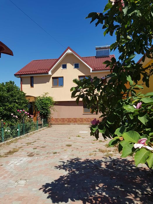 Casa P+E, teren 800 mp, garaj si beci, Clocociov