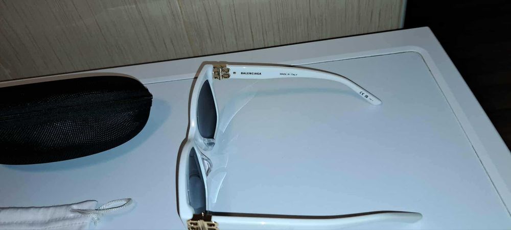 Ochelarii soare Dama Balenciaga Made in Italy