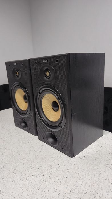 Boxe B&M DM 601 bass reflex