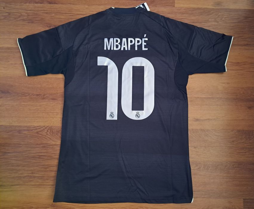 Фланелки Real Madrid 25/26 размер М и L