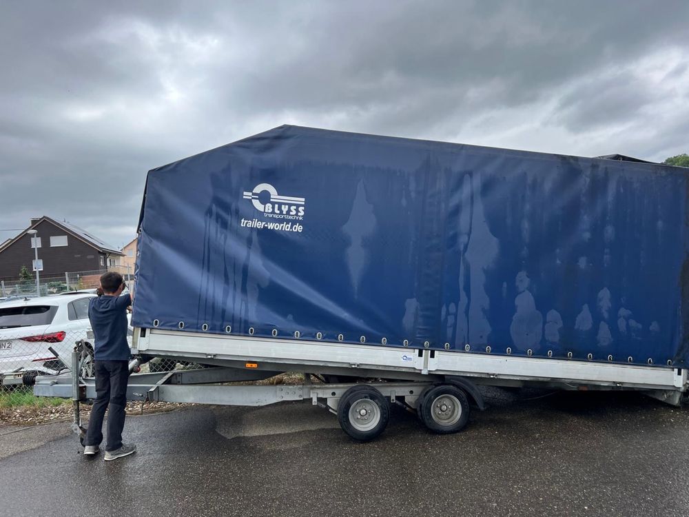 Vand sau Schimb Remorca Slep Platforma Auto Blyss AH30