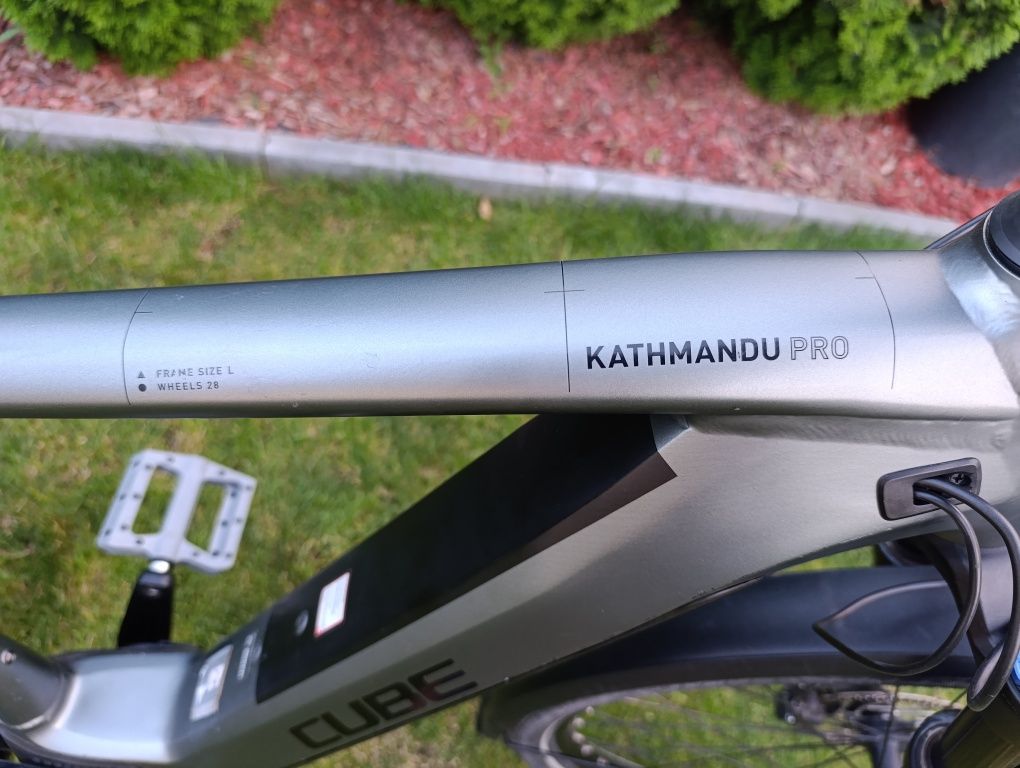 Електрически велосипед Cube KATHMANDU PRO 28/L