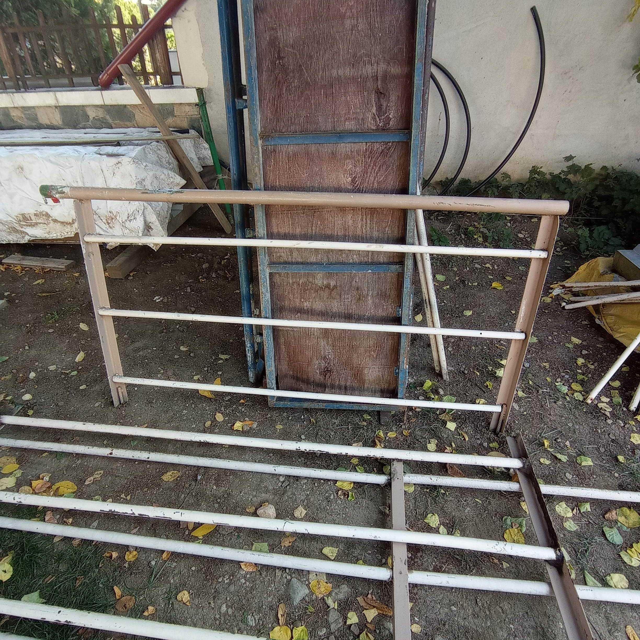 Метална ограда - оградни пана 90/200см и метален парапет за тераса