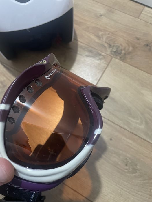 Casca  si ochelari fete