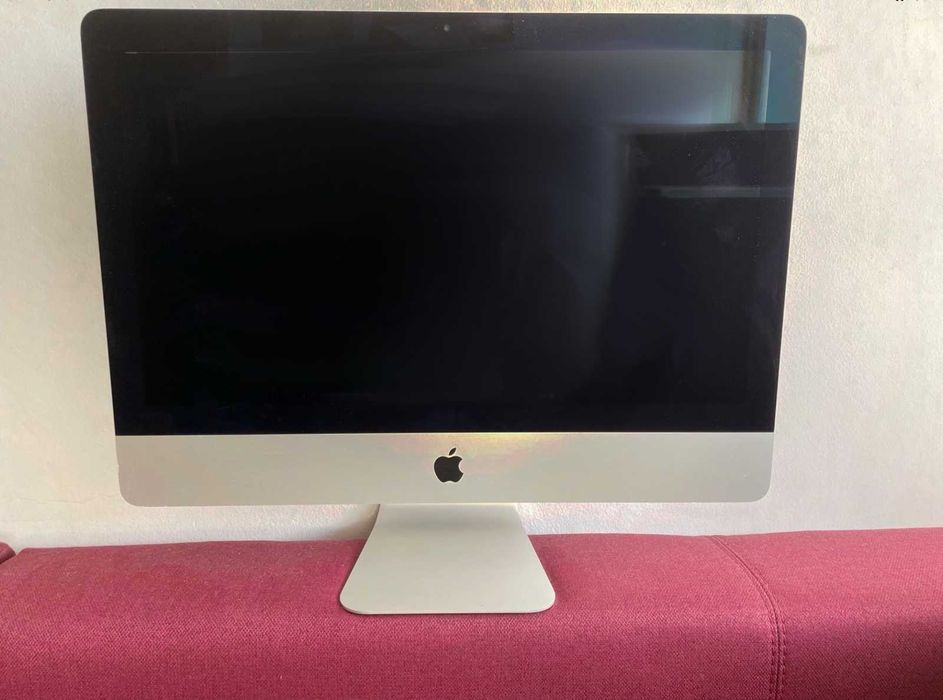 Vand Sistem PC All in One APPLE iMac 21.5 inch, macOS Catalina 2021