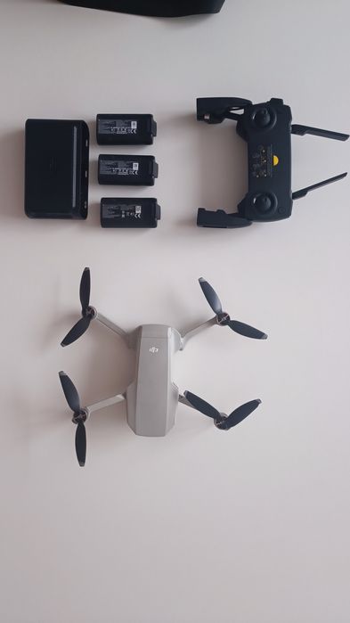 Квадрокоптер dji Mavic mini