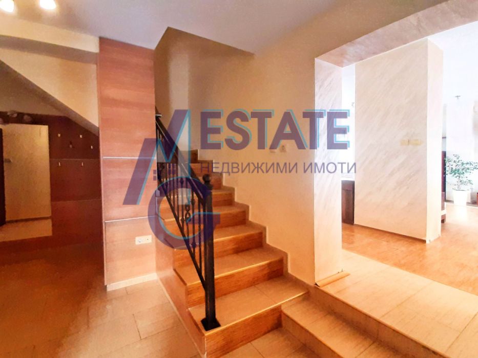 Продава се Мезонет в Бургас, Лазур - 217 кв.м за 1752 €/кв.м - Снимка #2