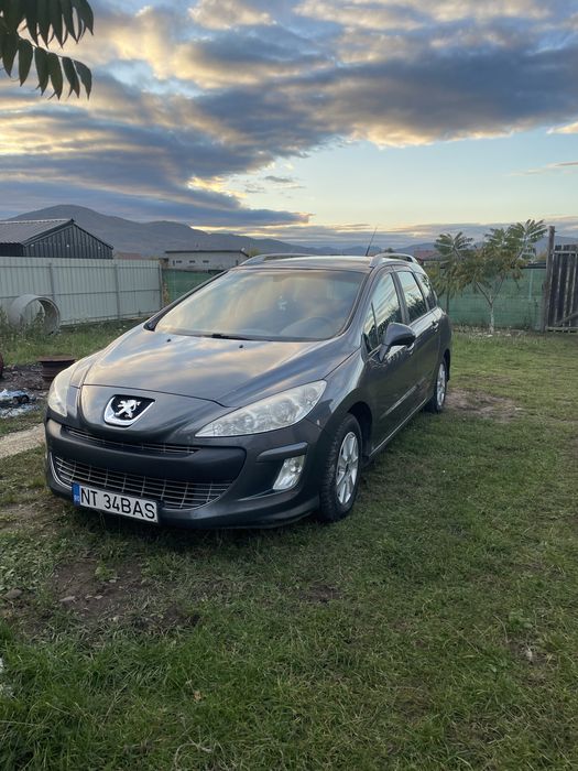 Peugeot 308 sw diesel anul 2008 pretul este negociabil!!’