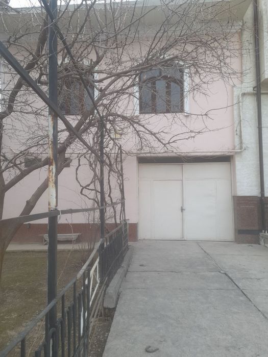 Продается дом 6 соток Шайхантахурском районе