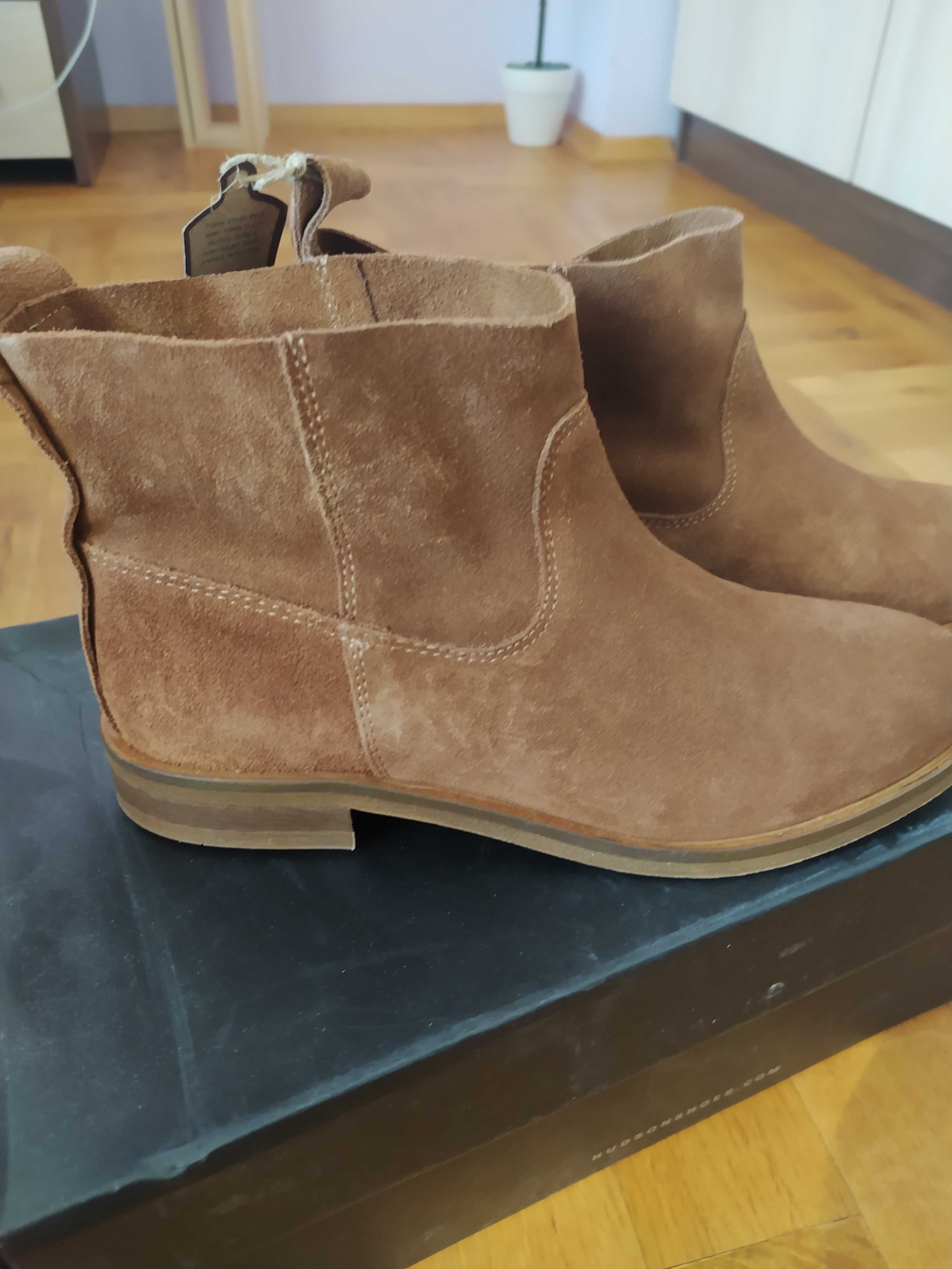 Hudson London нови боти N37