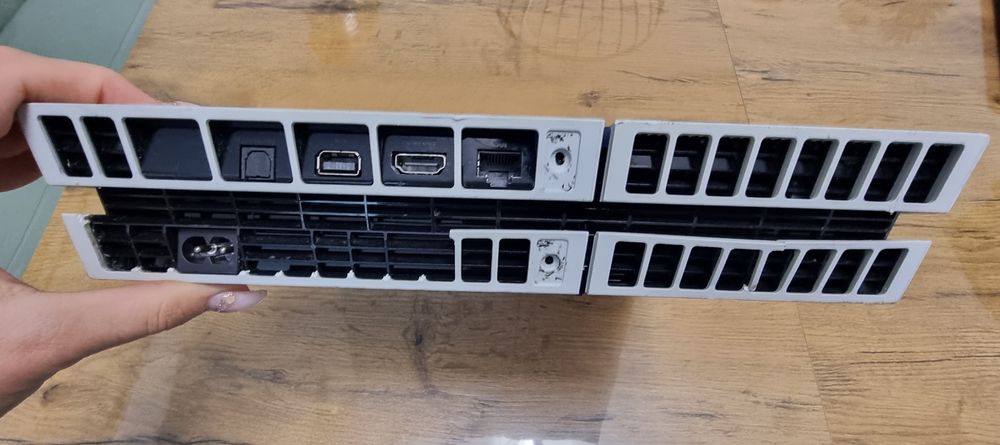 Конзоли PS4 работещи