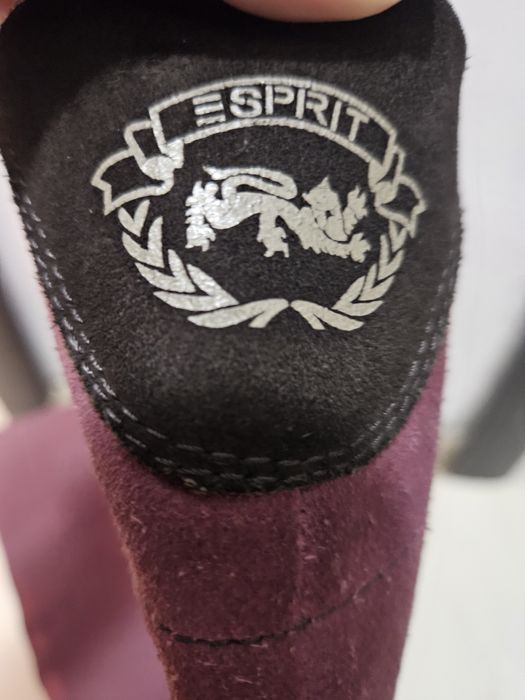Ботуши от велур на Esprit